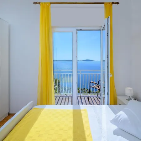 Sara By The Sea In - Ljubljeva Villa