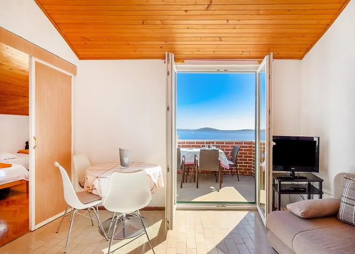 Sara By The Sea In - Ljubljeva Vinišće