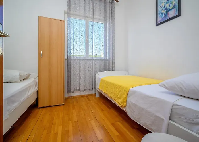 Villa Sara By The Sea In - Ljubljeva *