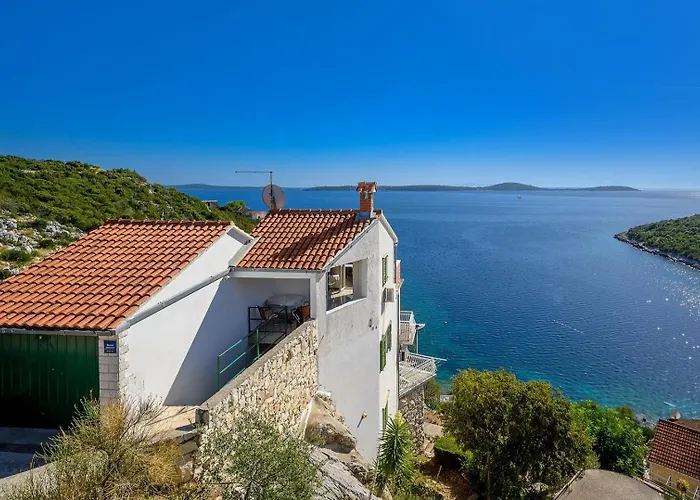 Sara By The Sea In - Ljubljeva Villa *