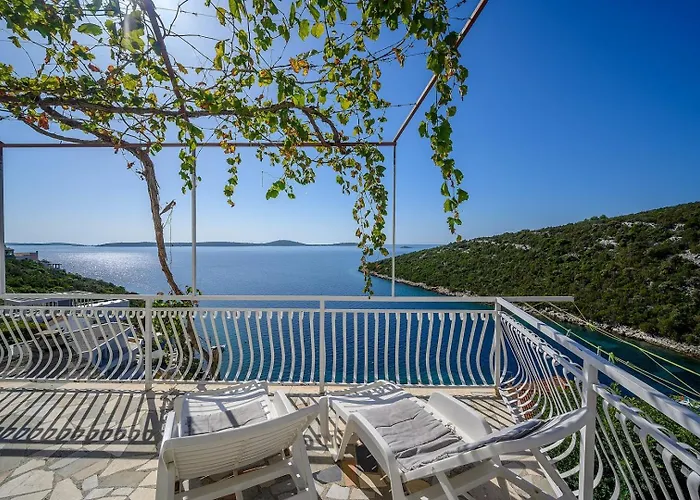 Villa Sara By The Sea In - Ljubljeva *